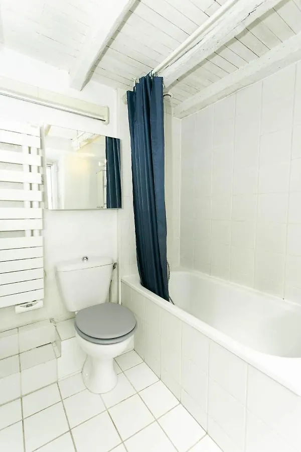 Ile Saint Louis - Cityapartmentstay Paris Apartment