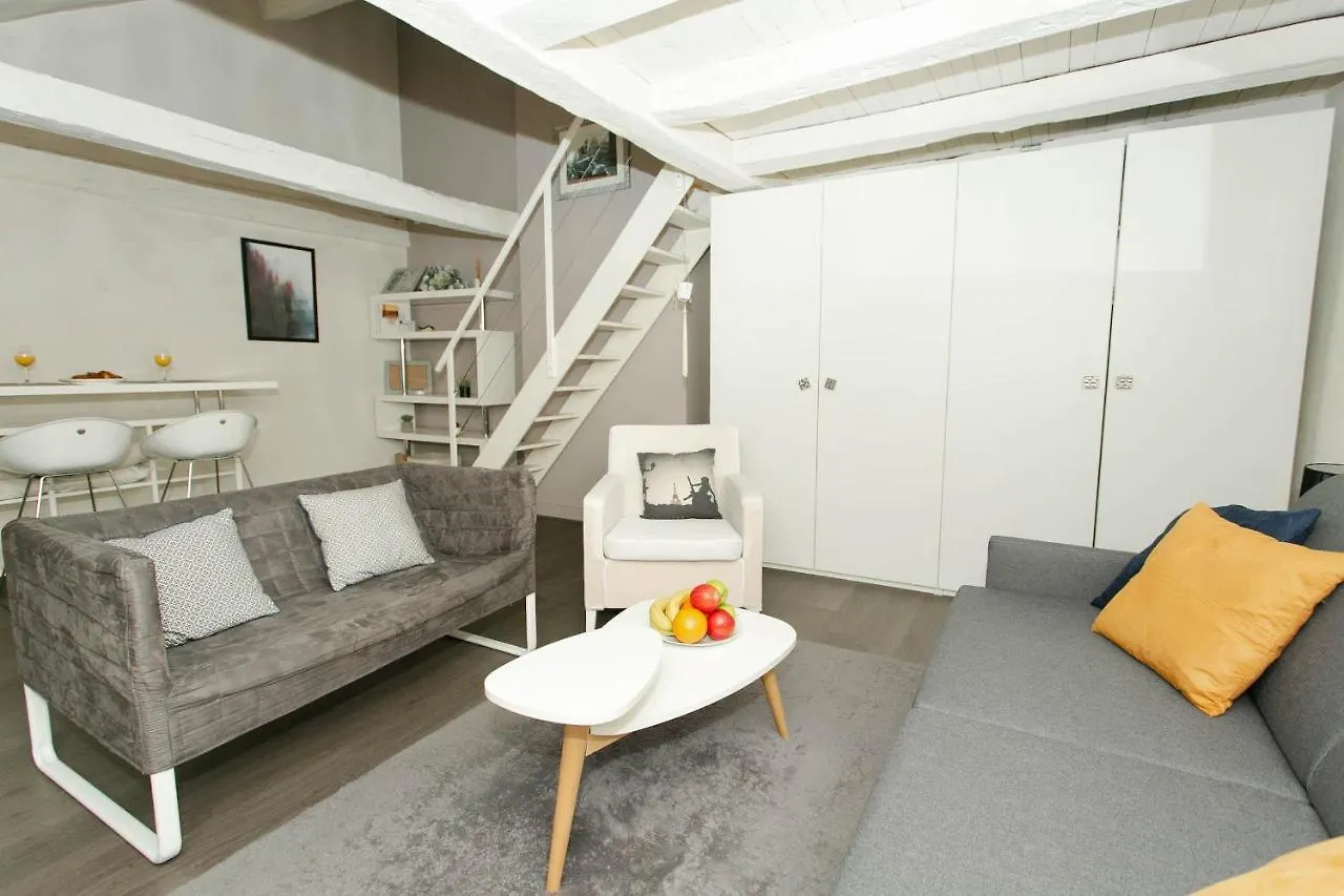 Ile Saint Louis - Cityapartmentstay Paris France