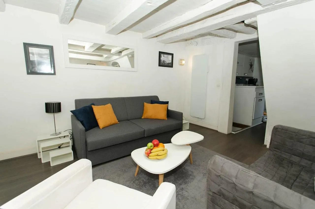 Ile Saint Louis - Cityapartmentstay Paris